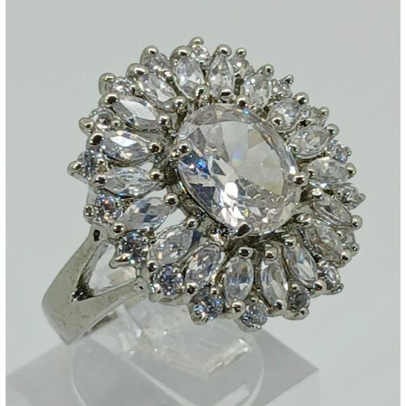 Vintage Ring Size 8 Silver Tone White Gold GP CZ Diamond Cocktail - Picture 5 of 10